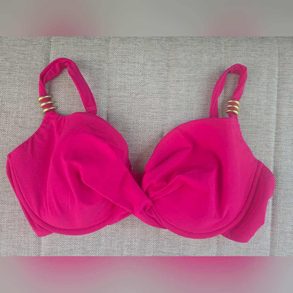 Hot PINK GTX CUP SIZE E bikini top only - EUC